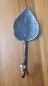 Spade shaped leaf large hook 2 sizes